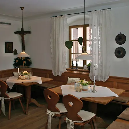 Hotel Metzgerei Romantik Der Millipp