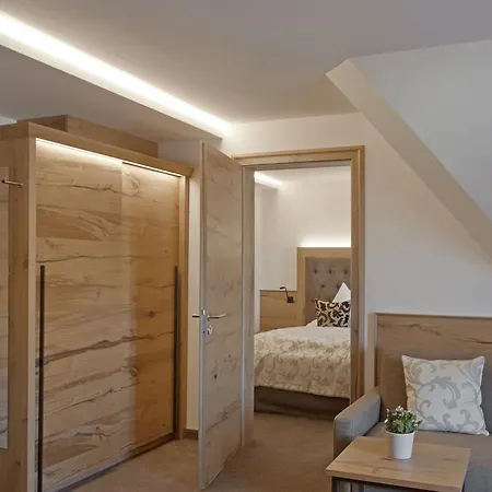 Metzgerei Romantik Der Millipp Hotel 4*