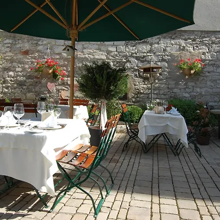 ホテル Metzgerei Romantik Der Millipp 4*